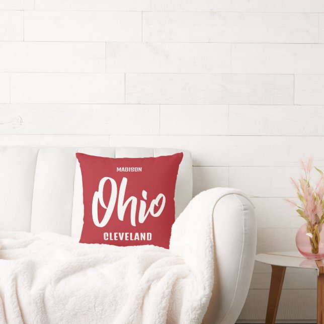 Custom Location, Name & Color Ohio Kussen (Bank)