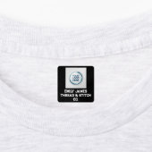 Custom Logo and Text Black Fabric Clothing Label 1 (Aangebracht)