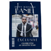 Custom Magazine Hoesje Moderne Verjaardag Gift Bag Medium Cadeauzakje (Voorkant)