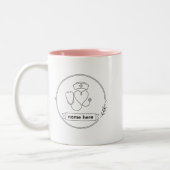 Custom Medical Nurse Mug – Name Text Design Tweekleurige Koffiemok (Links)