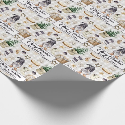 Custom Merry Christmas Waterverf Gnome Plaid Cadeaupapier (Hoek)