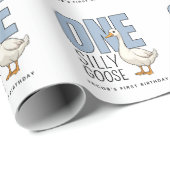 Custom Modern Blue One Silly Goose First Birthday Cadeaupapier (Rol Hoek)