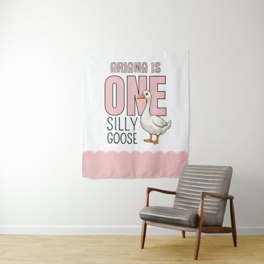 Custom Modern Roze Een Gekke Gans Eerste Verjaarda Wandkleed (In situ)