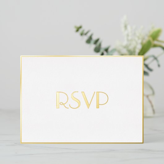 Custom Moderne Elegant Party RSVP White Faux Gold Folie Uitnodiging (Staand Voorkant)