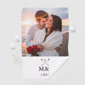 Custom Monogram Photo Wedding Anniversary Date Golfhanddoek (Insitu)