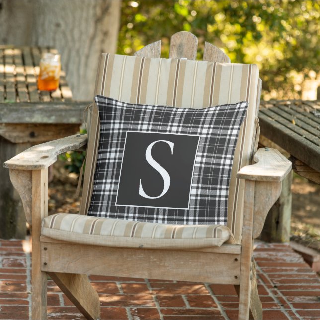 Custom Monogram Zwart Wit Buffel Check Tartan Buitenkussen (Stoel)