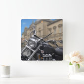 Custom Motorbike in Bath. Vierkante Klok (Huis)