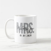 Custom Mr & Mrs Mug Gift for Couples & Newlyweds Koffiemok (Links)