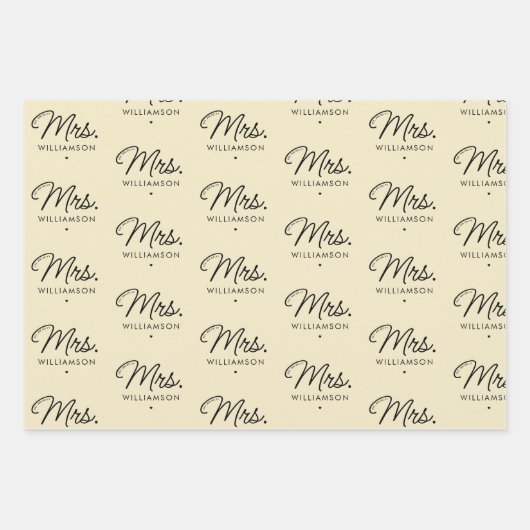 Custom Mrs. Est. Modern Elegant Script Newlywed Inpakpapier Vel (Voorkant 3)