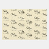 Custom Mrs. Est. Modern Elegant Script Newlywed Inpakpapier Vel (Voorkant)