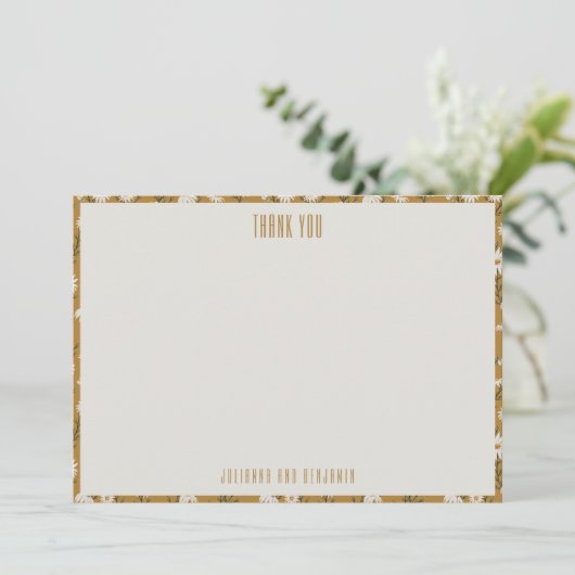 Custom Mustard Yellow Daisy Flowers Wedding Names Bedankkaart (Staand voorkant)