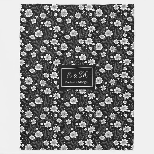 Custom Name Blanket Elegant Wildflower Black White Fleece Deken (Voorkant)