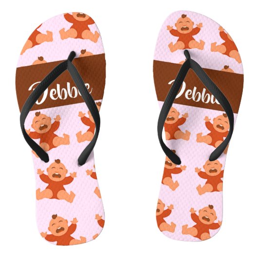 Custom name crying babies on pink teenslippers (Voetbed)