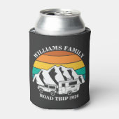 custom name family vacation mountain Road Trip Blikjeskoeler (Blikje Voorkant)