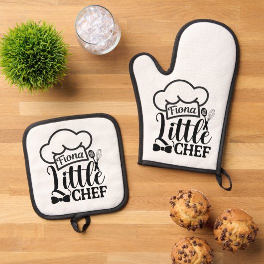 Custom name Oven Mitt & Pot Holder Set (Top down)
