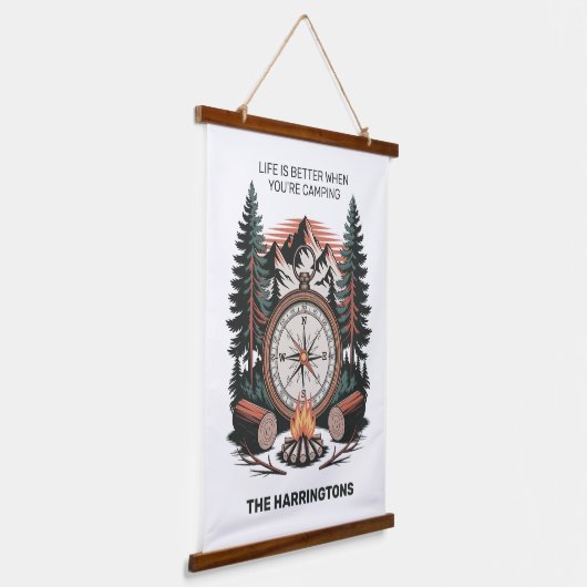 Custom Name & Text Camping Hangend Wandkleed (Gebogen)