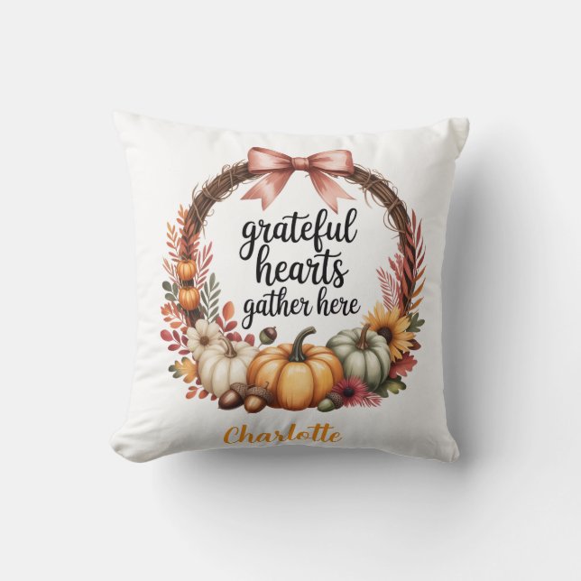 Custom name Unique autumn themed wreath  Kussen (Voorkant)