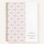Custom Name & Year Dusty Rose Vector Pattern Notitieboek (Voorkant)