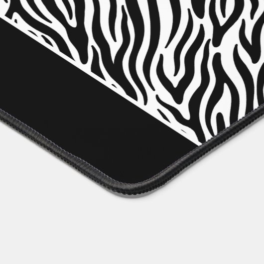 Custom Name Zebra Pattern Bureaumat (Hoek)