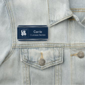 Custom Navy en Silver Business Logo Naam Tag (In situ)