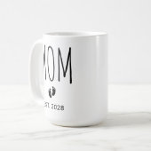 Custom New Baby Reveal Mug Gift for Mom and Dad Koffiemok (Voorkant links)