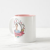 Custom Nurse Photo Mug with Name Tweekleurige Koffiemok (Voorkant links)