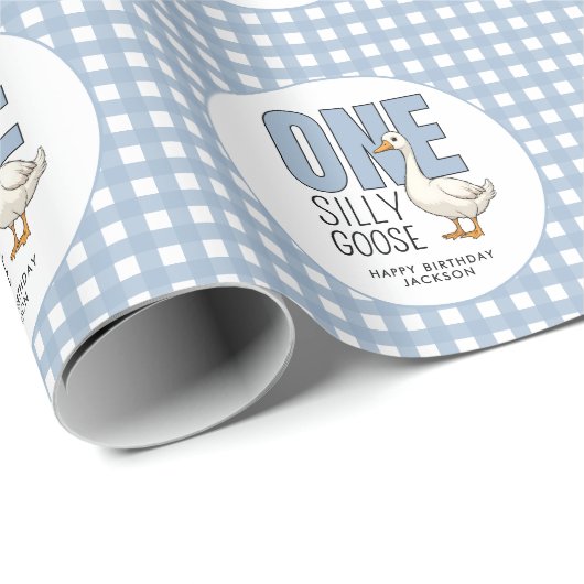 Custom One Silly Goose 1st Birthday Plaid Pattern Cadeaupapier (Rol Hoek)