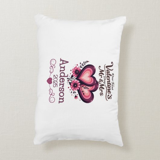 Custom Onze eerste Valentijnsdag Mr & Mrs. Accent Kussen (Achterkant (Verticaal))