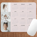 Custom Pastel Roze 2025 Kalender Familie Foto Muismat<br><div class="desc">Personaliseer uw werkruimte met dit charmante pastelroze 2025 kalendermuismatje met drie van uw favoriete familiefoto's. Deze aangepaste muismat combineert stijl en functionaliteit en toont een kalender van het hele jaar naast uw gekoesterde herinneringen, waardoor het een unieke en functionele herinnering is. De zachte pastelroze achtergrond voegt een vleugje elegantie toe,...</div>