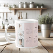 Custom Pastel Roze 2025 Kalender met Drie Foto's Grote Koffiekop