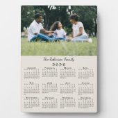 Custom Photo and Name 2026 Calendar Beige Desktop Fotoplaat (voorkant)