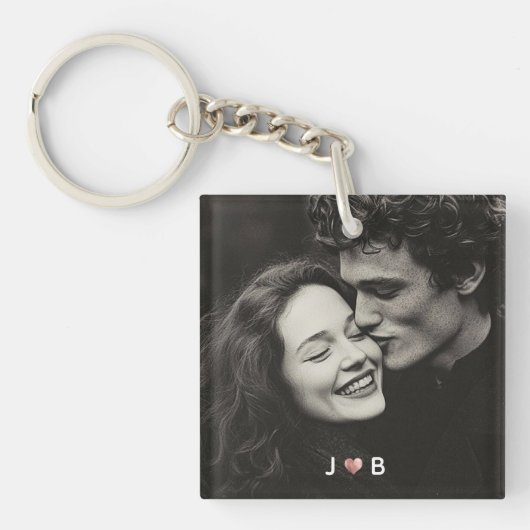 Custom Photo Initial Heart Monogram Couples Gift Sleutelhanger (voorkant)