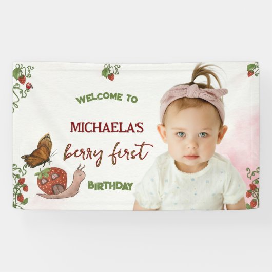 Custom Photo Strawberry 1st Birthday Welcome Sign Spandoek (Horizontaal)