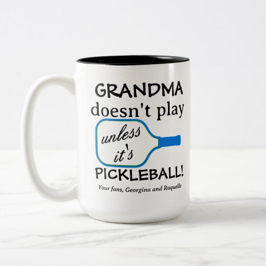 Custom Pickleball Grandma Funny Modern Typography Tweekleurige Koffiemok (Links)