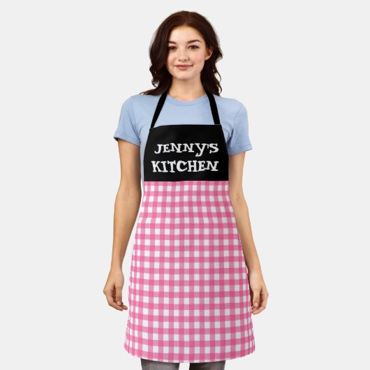 CUSTOM PINK GINGHAM KITCHEN APRON SCHORT (Gedragen)