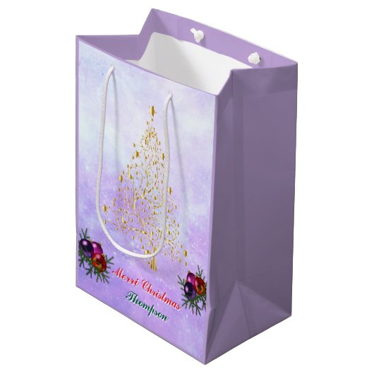 Custom Printed Holiday Gift Bag with Golden Tree  Medium Cadeauzakje (Voorkant Gekanteld)