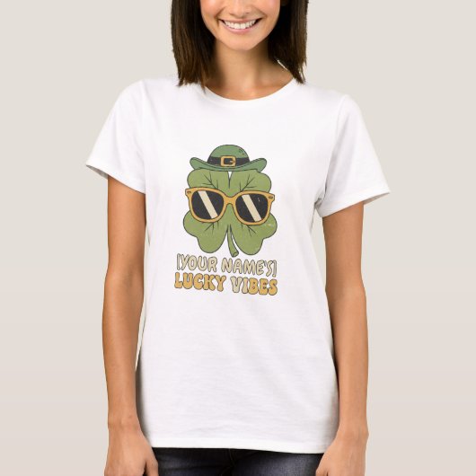 Custom Retro St Patrick's Day T-Shirt | Personaliz (Voorkant)