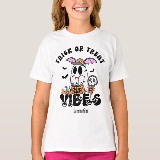 Custom Retro Trick or Treat Vibes Ghost Kids T-shirt (Voorkant)