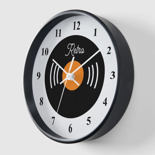 Custom retro vinyl gramophone record wall clock (Hoek)