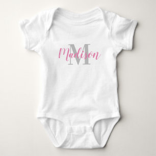 Custom Roze Naam en Grijs Initiaal Baby T-Shirt