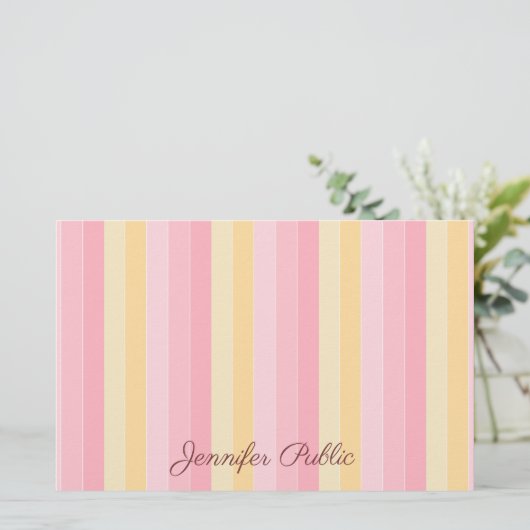 Custom Roze Vanille Geel Wit Sjabloon Script Briefpapier (Staand voorkant)
