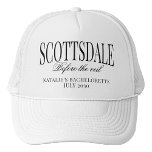 Custom Scottsdale Voor De Veil Bachelorette Trucker Pet<br><div class="desc">Maak je klaar om hoofden te draaien in het centrum van Scottsdale met onze Custom "Scottsdale Before the Veil" Bachelorette Trucker Hat, de ultieme accessoire voor uw luxe vrijgezellenavontuur. Of je nu de stad aandoet voor een avondje uit of overdag de woestijn verkent, dit pet is een must-have voor je...</div>