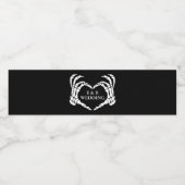 Custom Skelet Hart Zwart Tot Dood Bruiloft Waterfles Etiket (Enkel label)