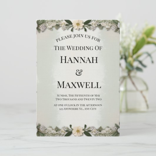 Custom Soft White Floral Invitation Template Kaart (Staand voorkant)