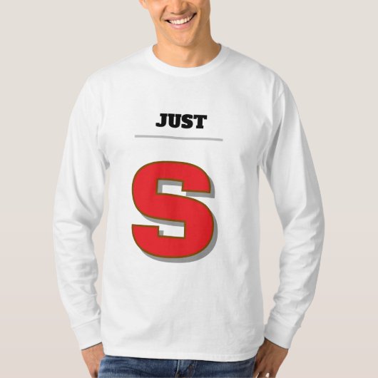Custom Streetwear Typography  “JUST [YourLetter]”  T-shirt (Voorkant)