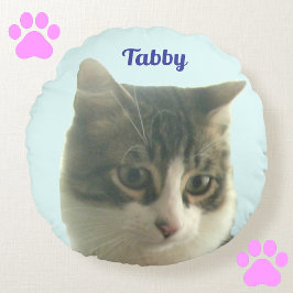 Custom Tabby Cat Photo on Light Blue Rond Kussen
