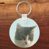 Custom Tabby Cat Photo on Light Blue Sleutelhanger (Achterkant)