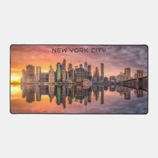 Custom Text New York City Skyline Bureaumat (Voorkant)