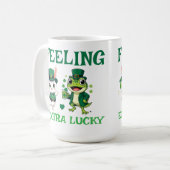 Custom Text St. Patrick's Day Frog and Bunny Koffiemok (Voorkant links)