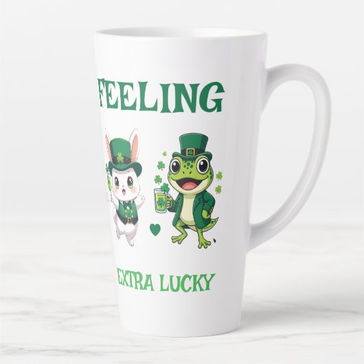 Custom Text St. Patrick's Day Frog and Bunny Latte Mok (Rechts)